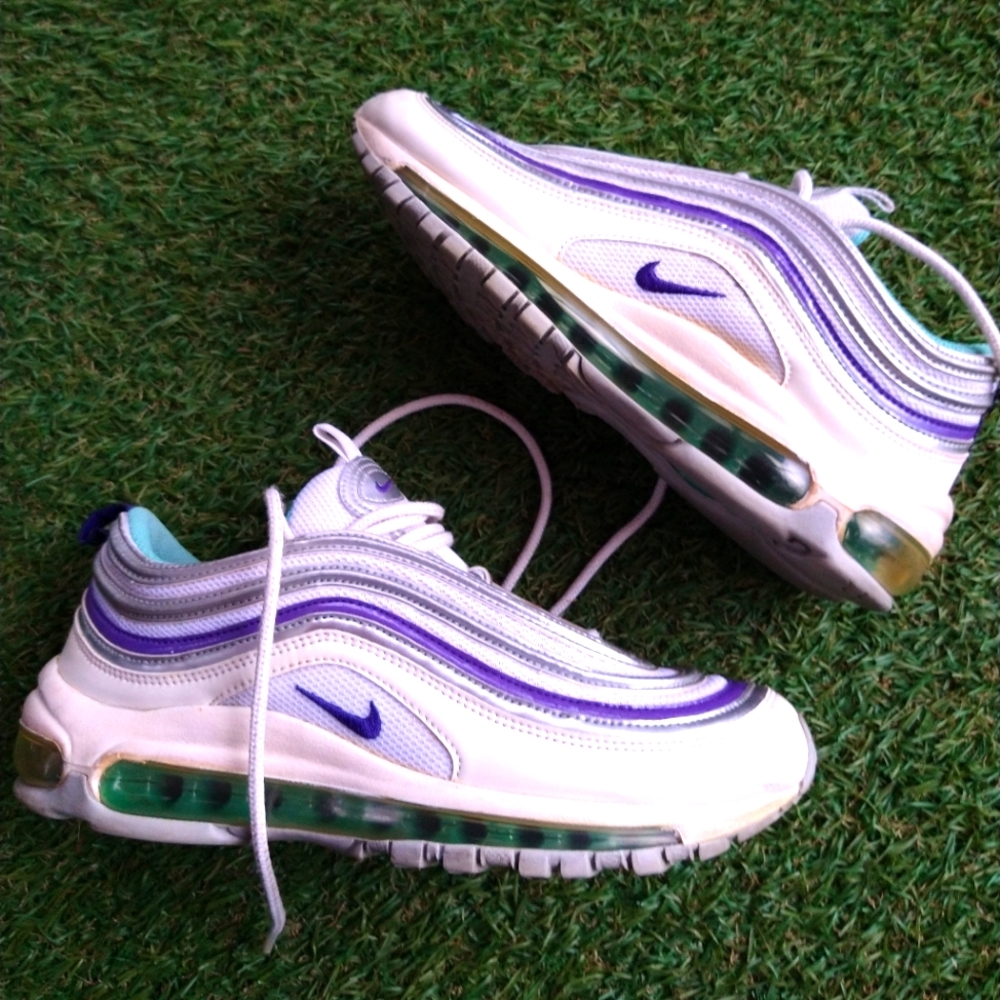NIKE AIR MAX '97 CL (GS) WHITE / VARSITY PURPLE SZ 6Y- [313054-151].